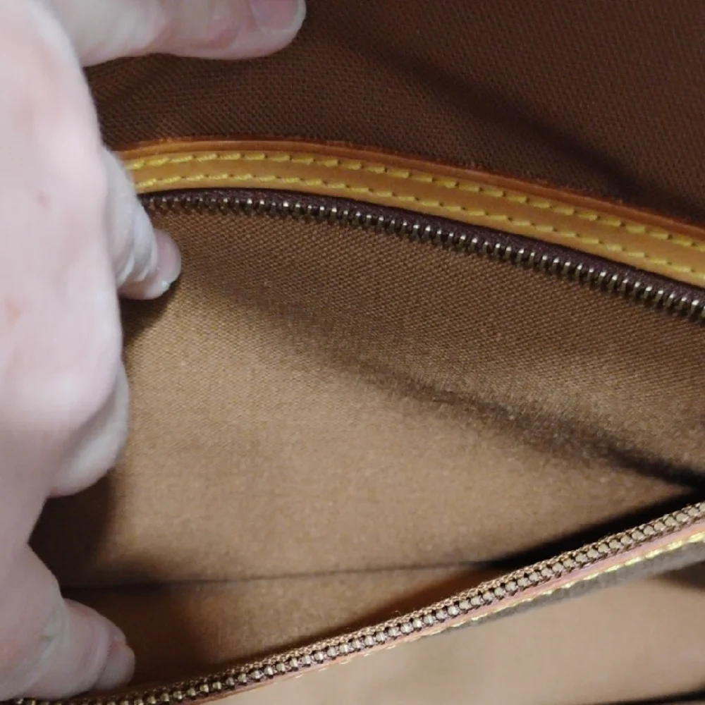 Auth Louis Vuitton Monogram Beverly 2 Way Shoulder Bag M51121